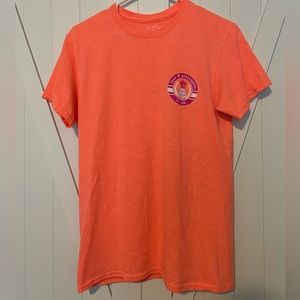 Love & Pineapples T Shirt, Size Small